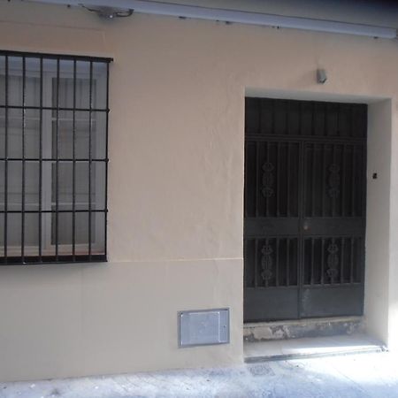 Nice Loft In Malaga Historical Center Exterior photo